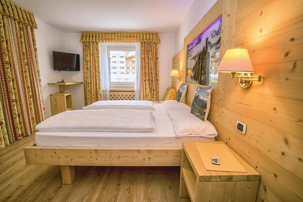 Hotel Garni Snaltnerhof Ortisei Esterno foto
