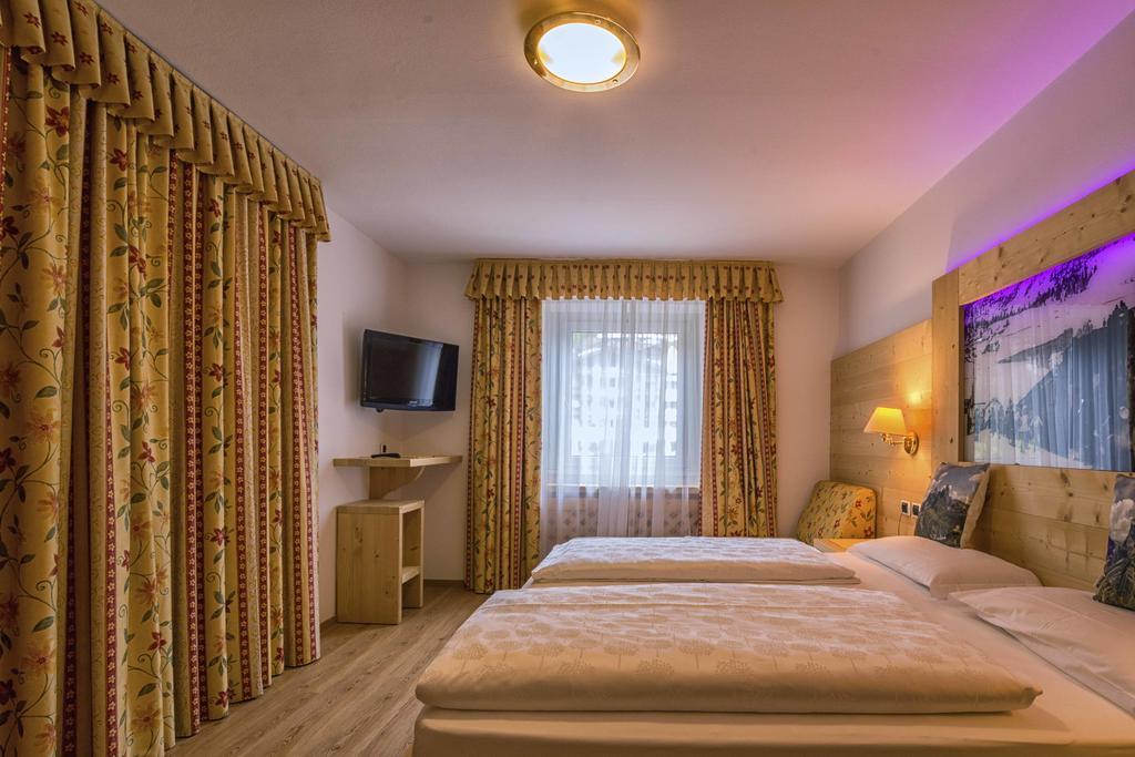 Hotel Garni Snaltnerhof Ortisei Esterno foto